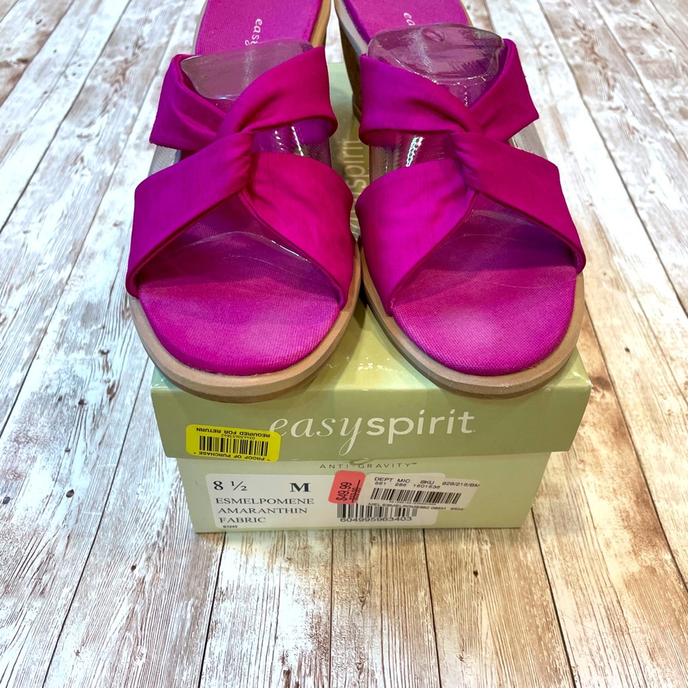 Easy Spirit Sandals